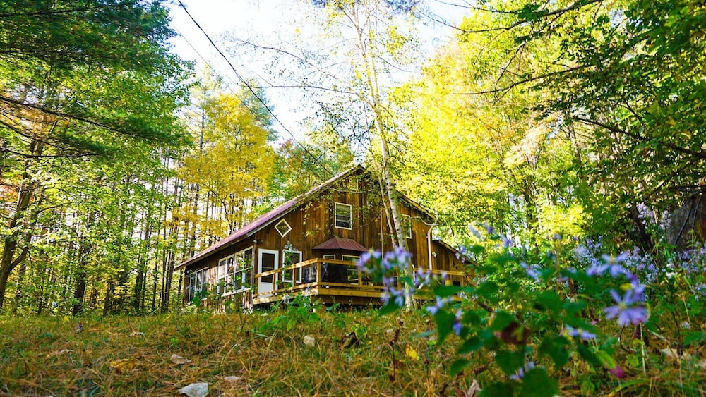 Upscale Hostel by Lake George & Gore Mtn