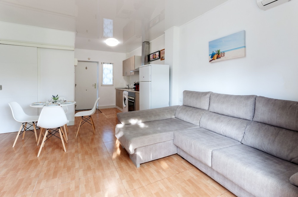 Palomas in Denia With 2 Bedrooms and 1 Bathrooms view 5