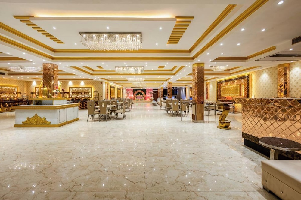 Hotel Palazzo Inn Mansarovar Garden