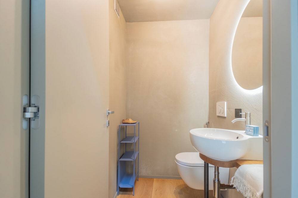 Urio's Castle Suites by Rent all Como