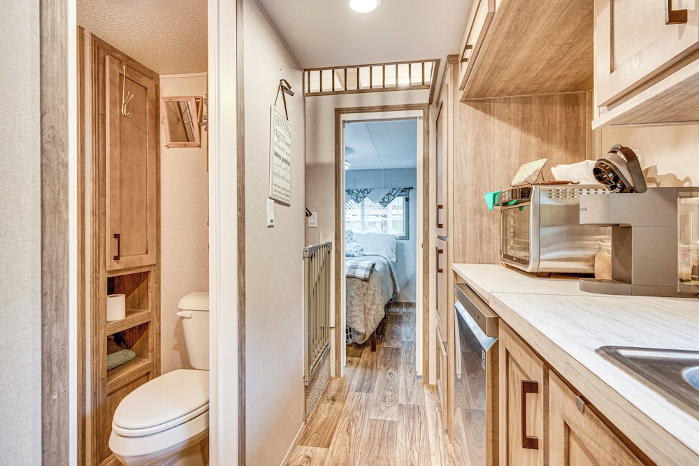 Walk to Lake Beaches: Cabin w/ Patio in Belmont!
