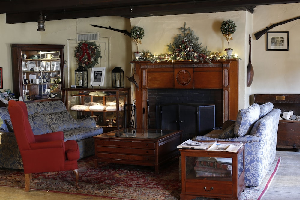 Beekman Arms and Delamater Inn
