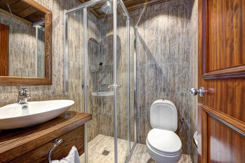 Villa Narcis - 2 Bedroom Villa With Private Pool