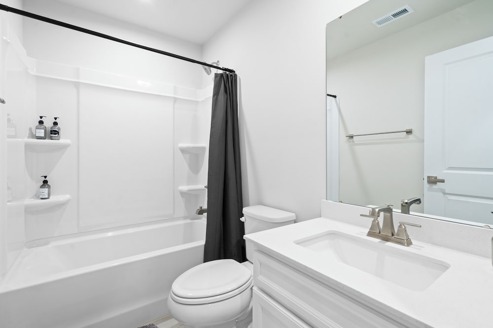 Luxe King 3BR Townhouse Uptown Charlotte