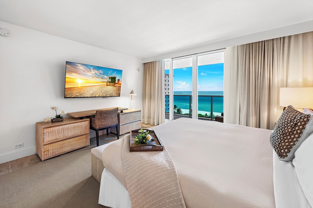 Luxury Vacation Rentals at 1 Hotel & Homes by LRMB