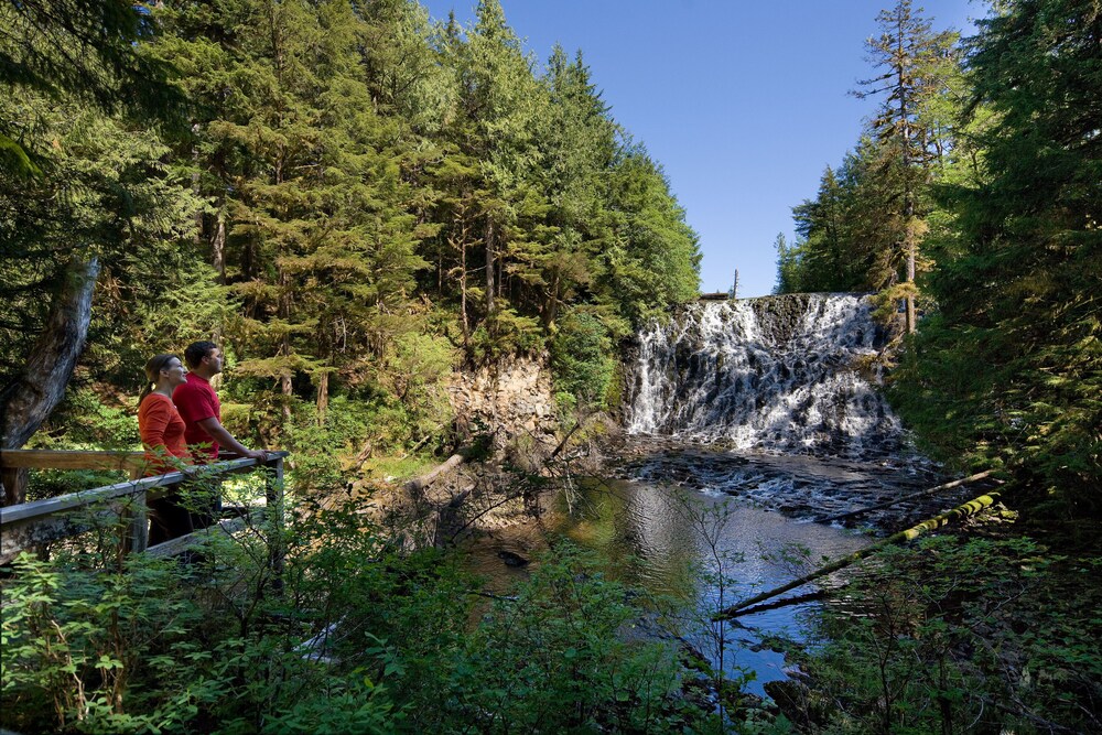Waterfall Resort
