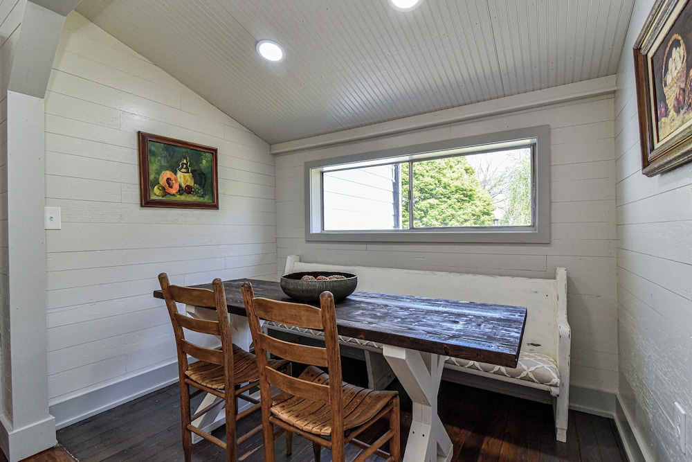 The Spruce House Cozy Home in Swannanoa