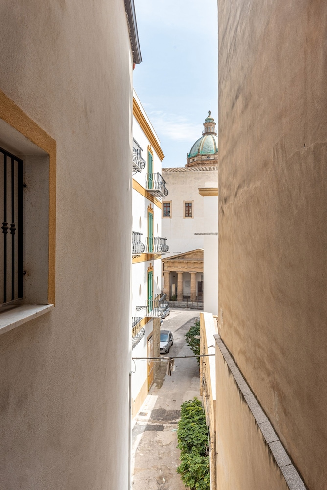 La Casa sul Mercato by Wonderful Italy