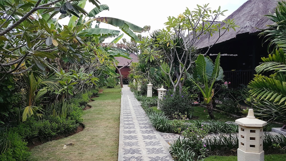 The Akah Cottage