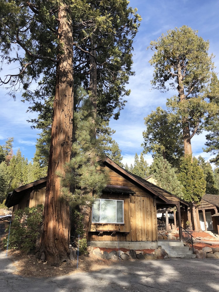 Tahoe Vistana Inn - Property Image 58