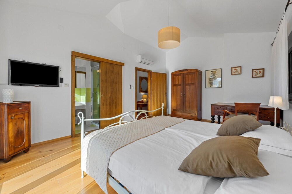 Idyllic Istrian Escape With Pool