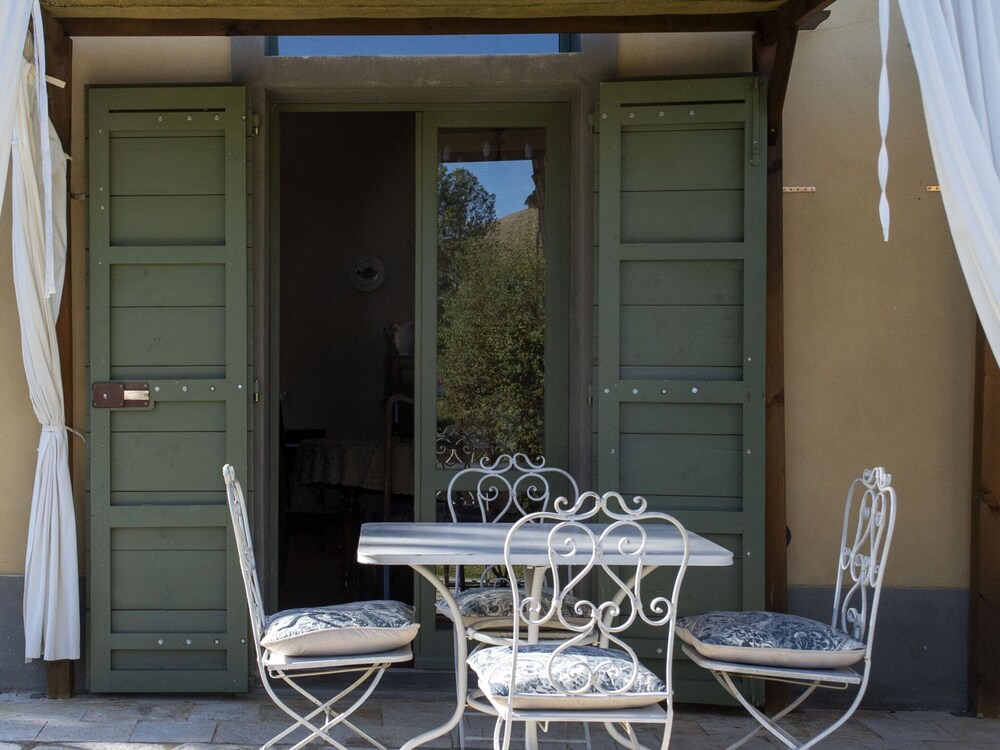 Villa in Tuscany Near Medieval Ghizzano view 5