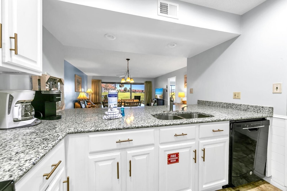 Edgewater Golf Villa 3101