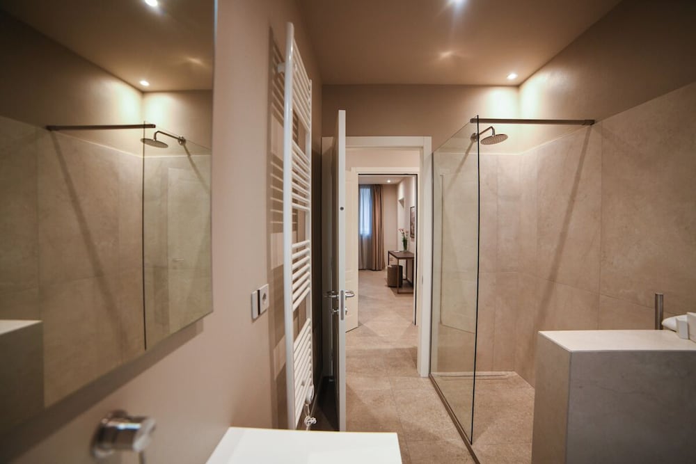MODENA RELAX Luxury Rent Rooms