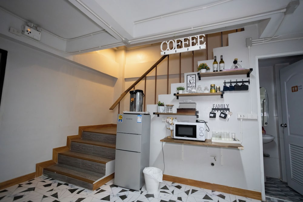 Pratunam Family House 2