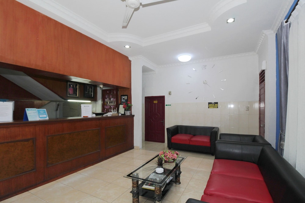 Serena Anggrek Hotel