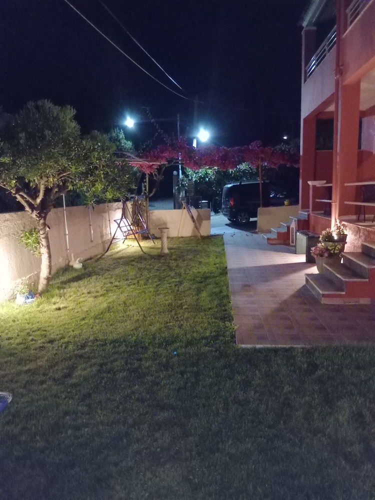 Maria Apartments