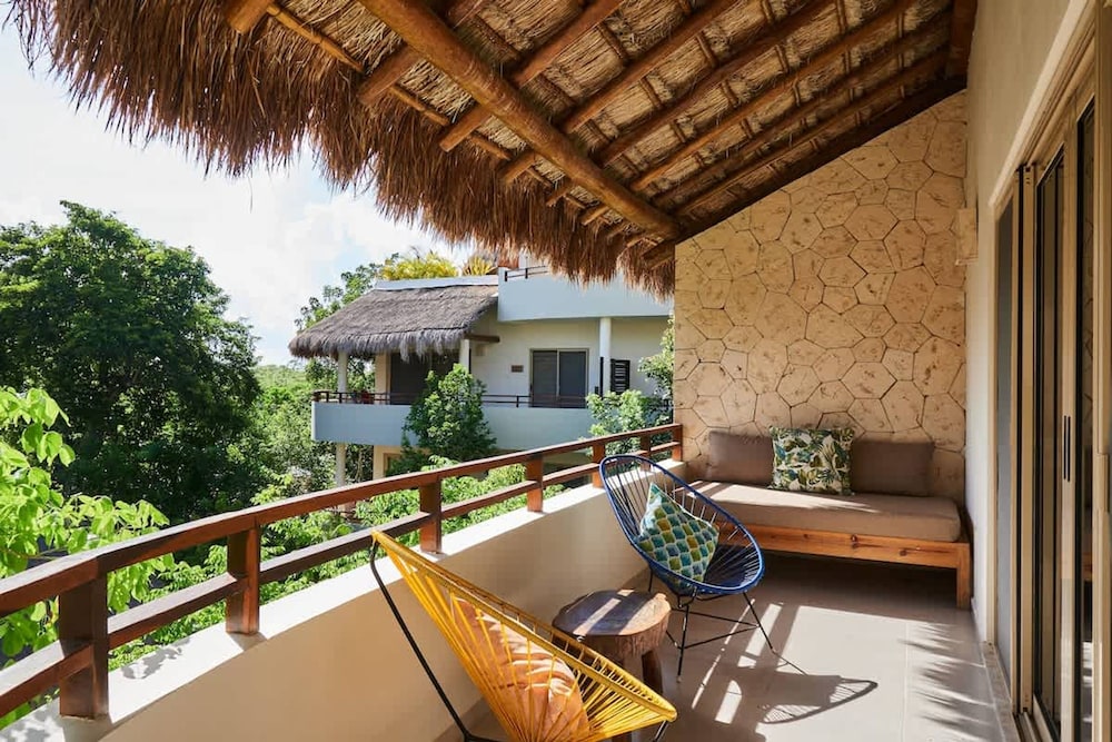 Aldea Zama Penthouse w Private Rooftop Jacuzzi