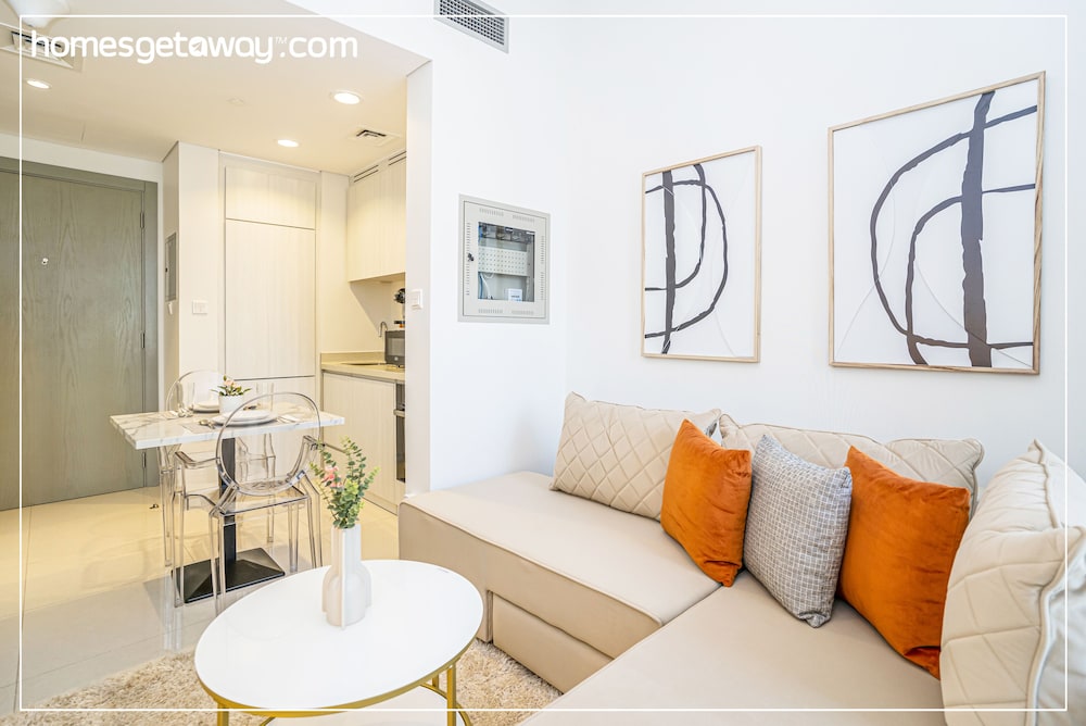 HomesGetaway - Cozy 1BR in Zada Tower