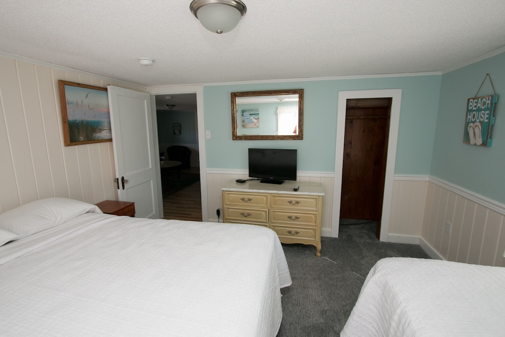 Outer Banks Motel - Village Accommodations