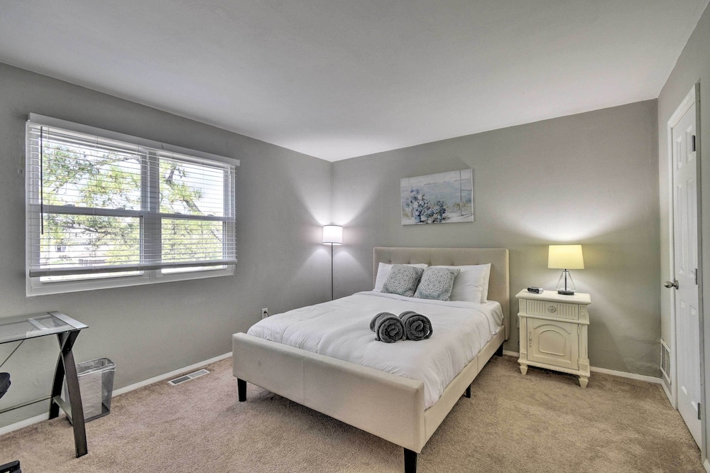 Norfolk Home w/ Private Yard - Walk to Beach! view 5
