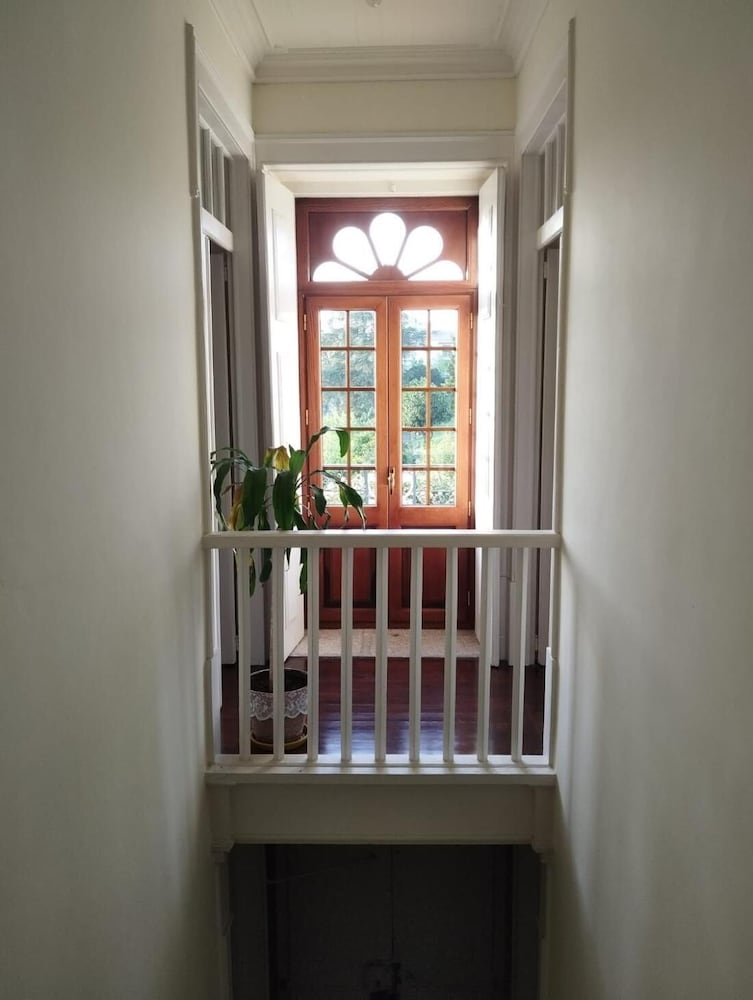 Casa dos Livros - Guest House