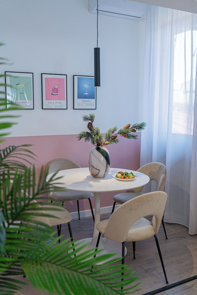 Contemporary 3-Bedroom Lofts - Modern Touches Meet Classic Elegance by Calea Victoriei