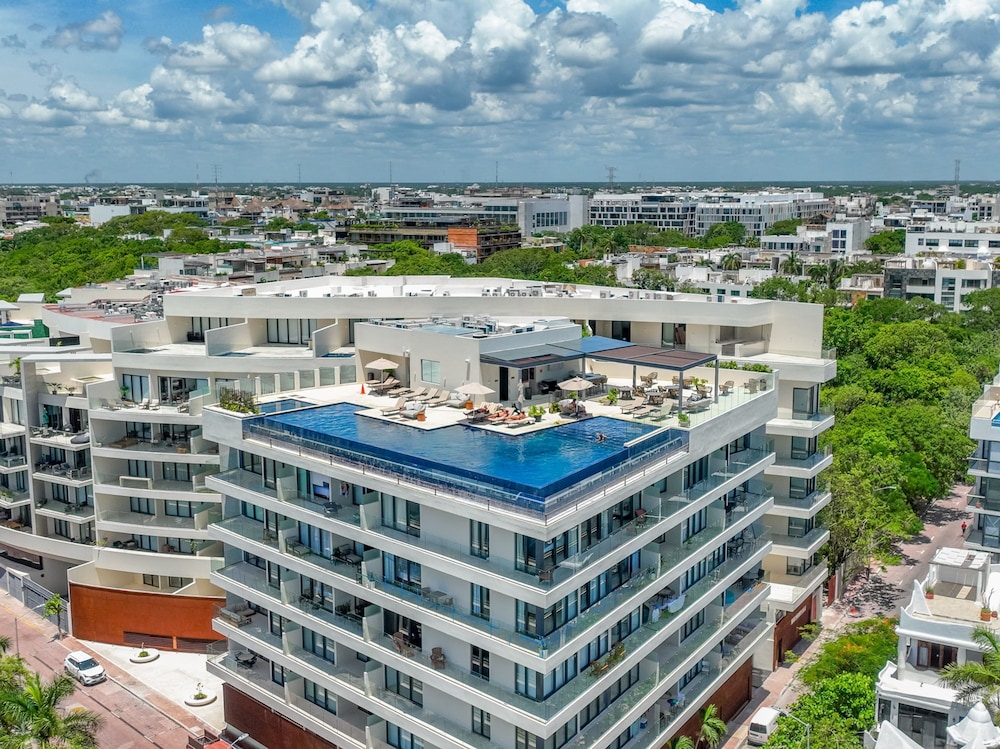 Ph Ocean Lux at Marila Condo