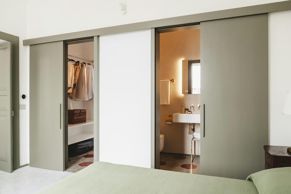 La Canonica Suites