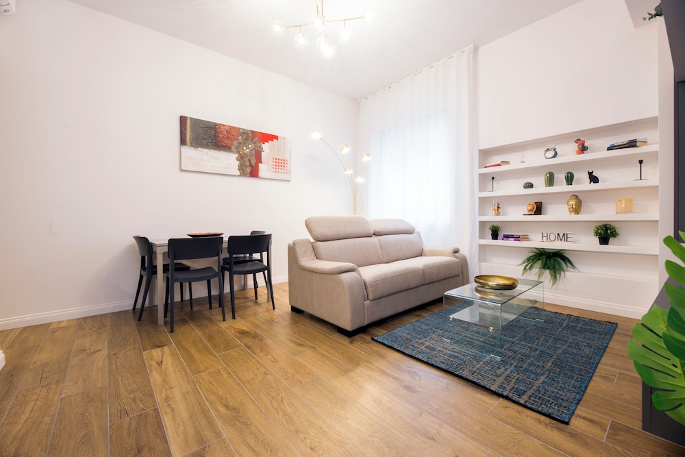 Elegant flats in Genoa