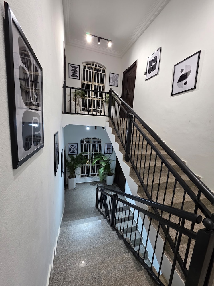 Decorum Apartments