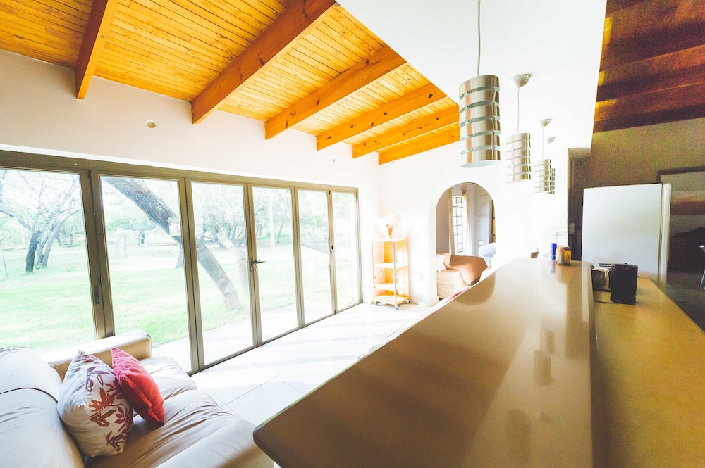 Deruxa Cottages