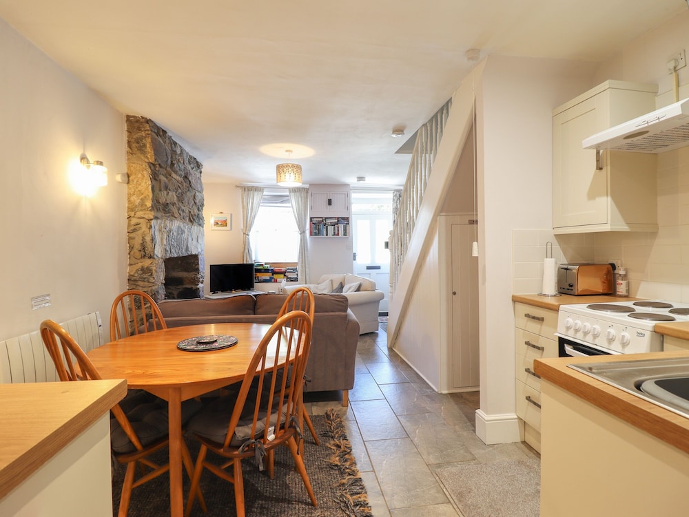 Llygoden Cottage