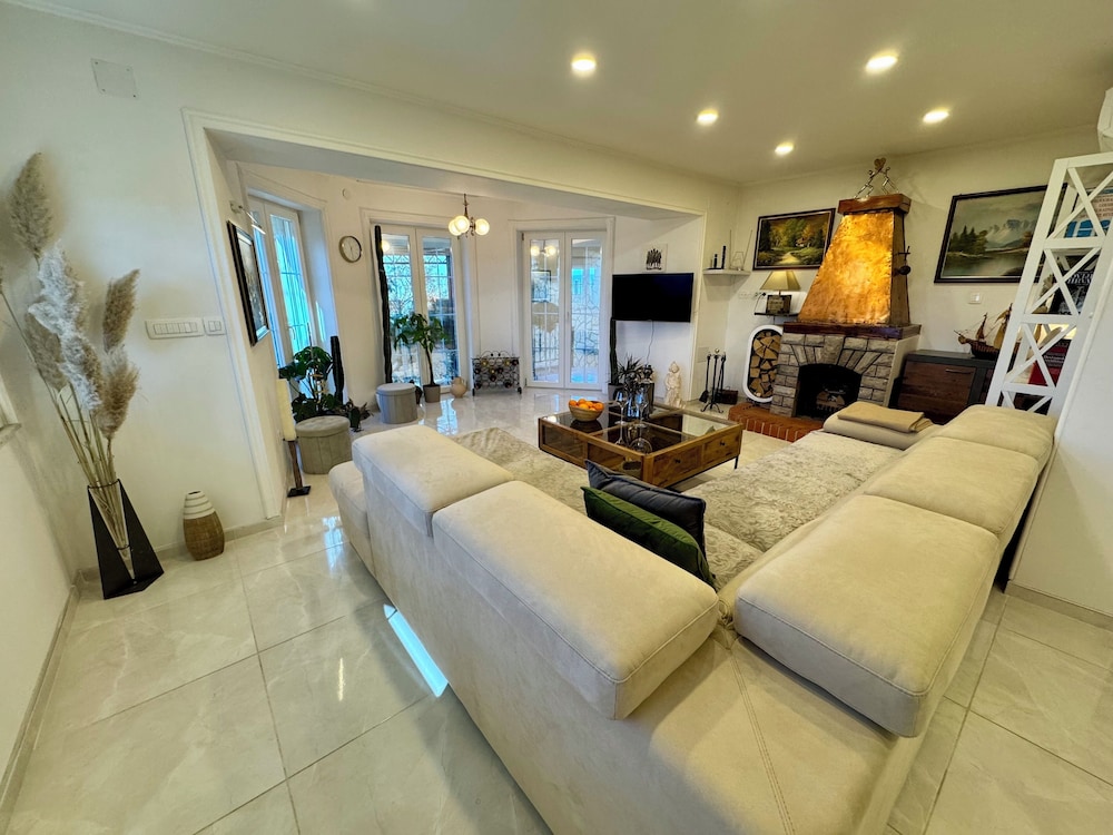 Apartment Toma 2