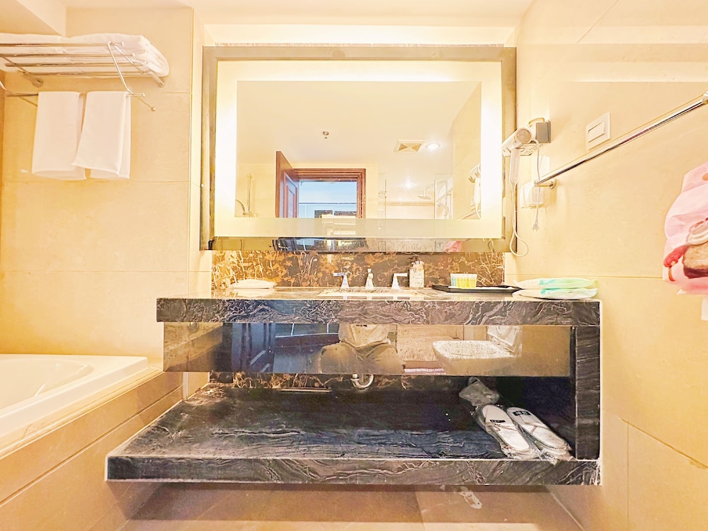 Beijing Sanlitun area duplex apartment