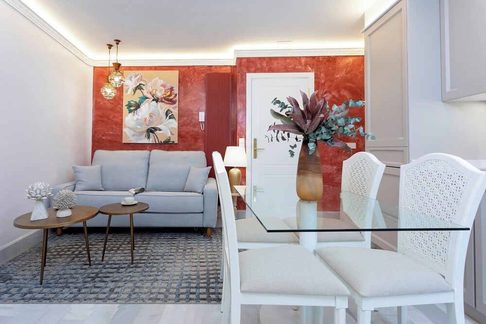 Exclusive Apartment in Seville.plaza del Museo 001