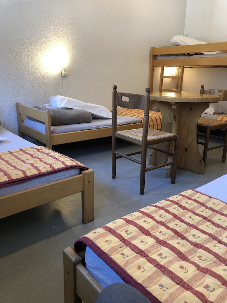 Alpenrose - Hostel view 4
