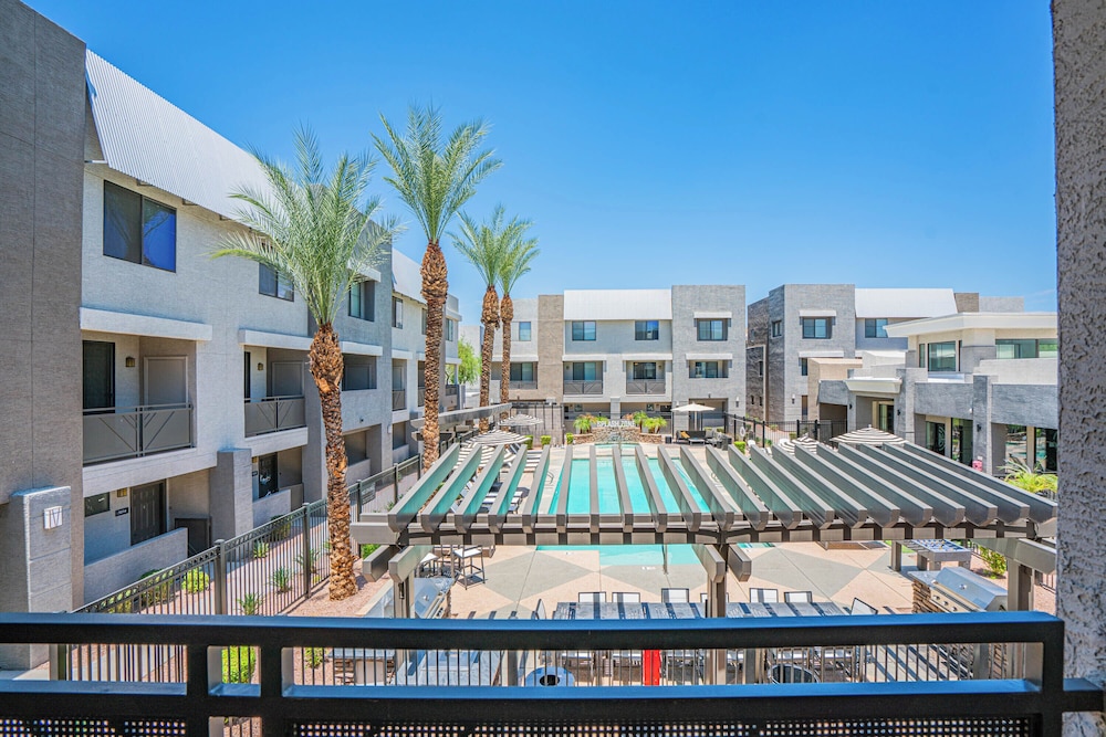 ROVE LIVING/KB - Zone Westgate