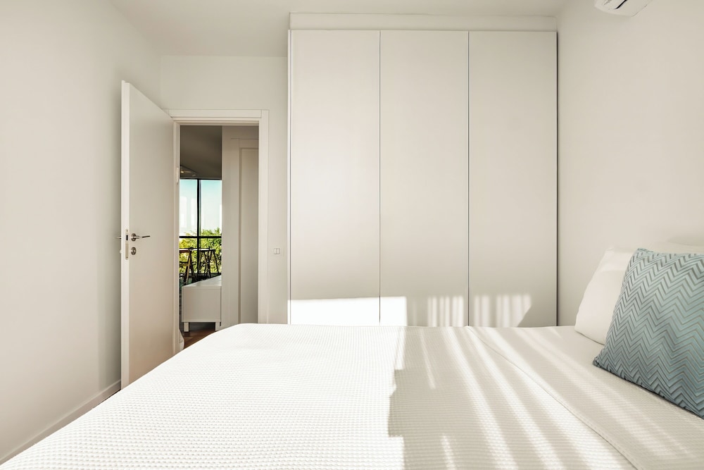 Caesarea Sea Elegant Stay by Sea N' Rent
