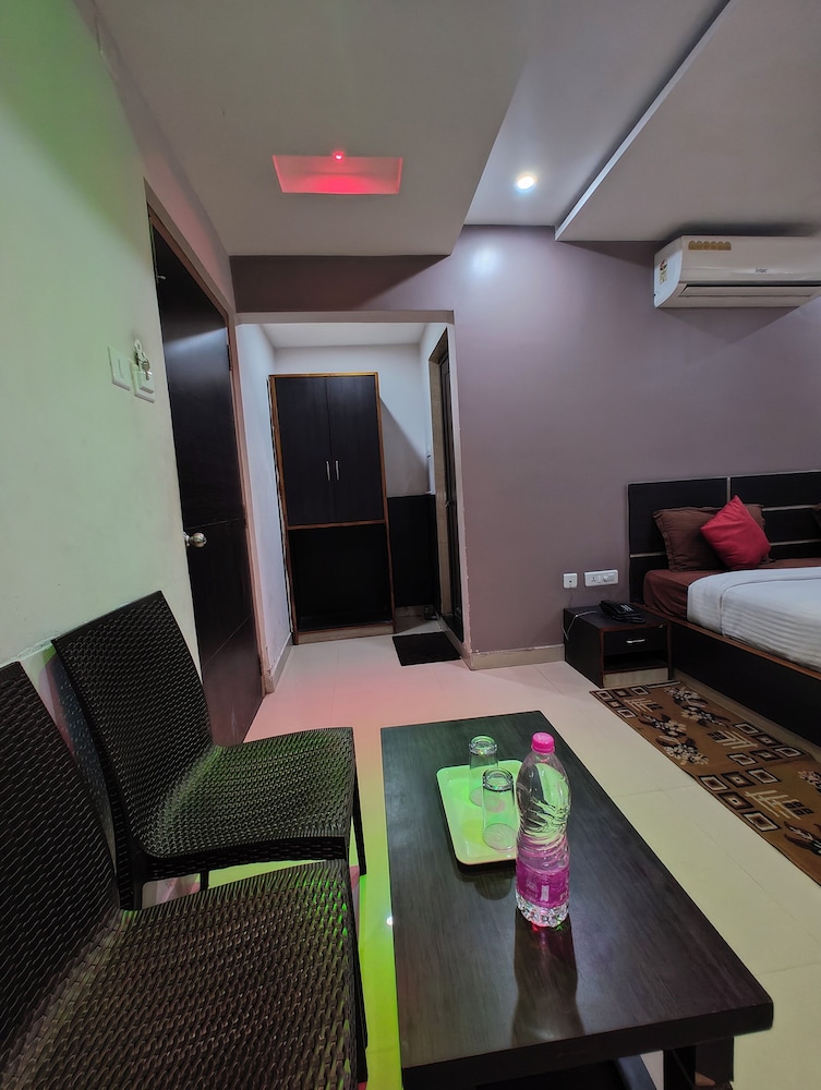 Hotel Near Golden Sea Beach Puri