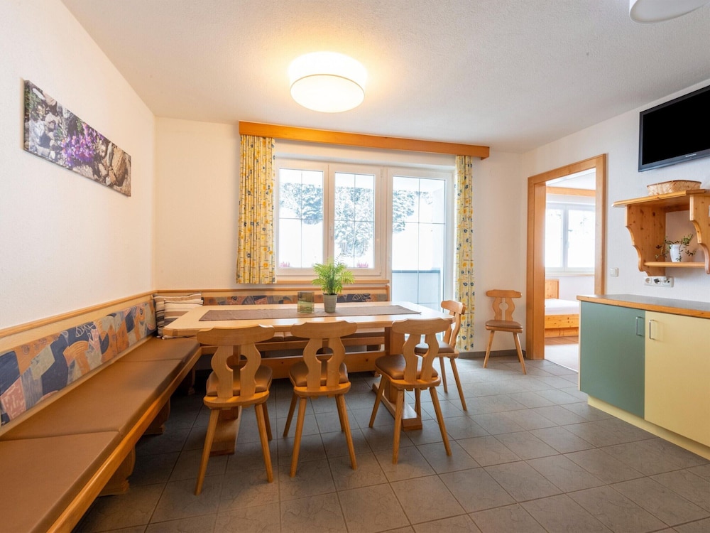 Large Apartment With a Large Balcony in Kappl