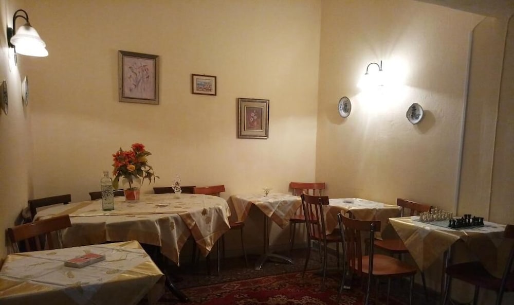 Sofia Rooms