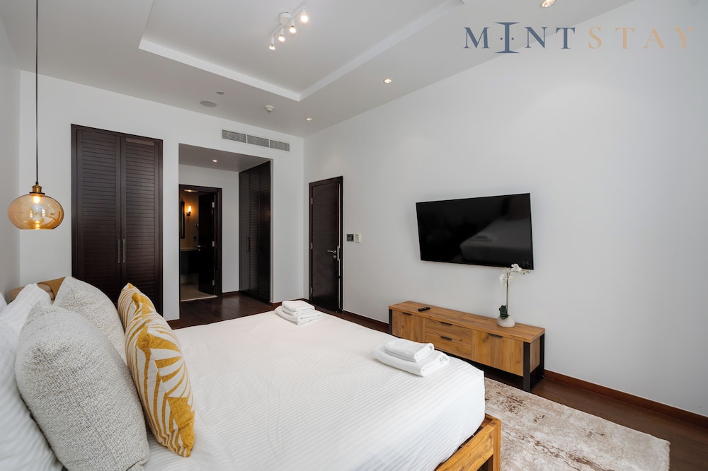 Tiara Residences - Mint Stay