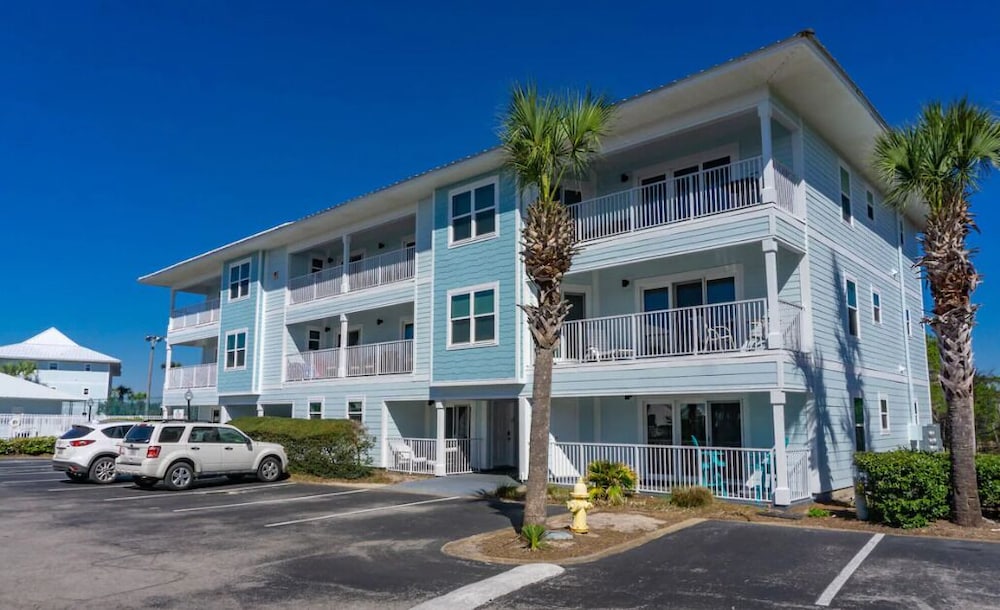 Beachside Villas 1022