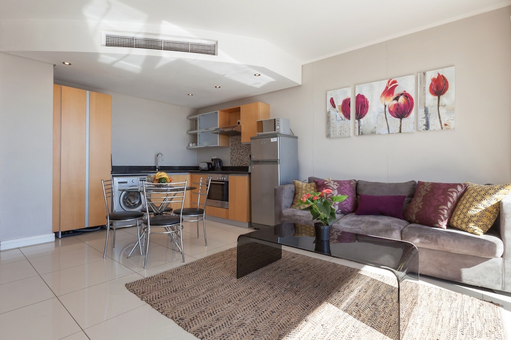 Rockwell Apartments by CTHA