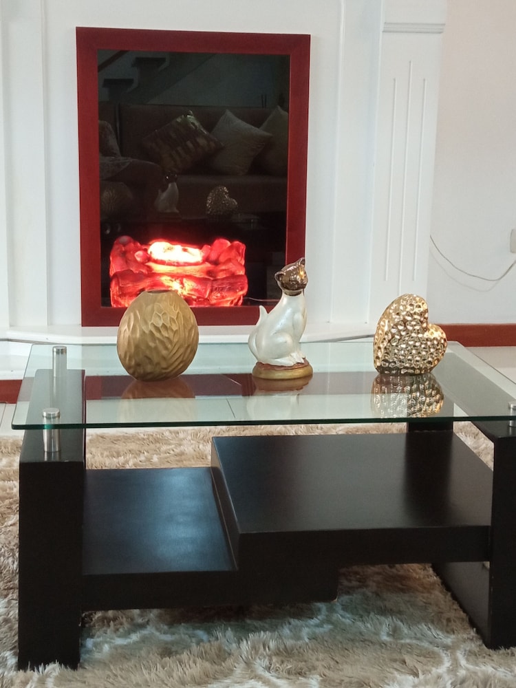 DELUXE HOTEL TALARA 5 minutes from the airport and Plaza de Armas view 5