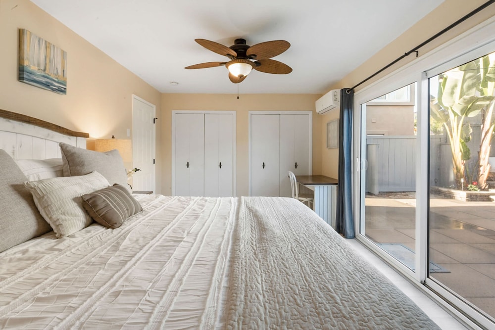 Beachfront Home In Carlsbad - Remodeled