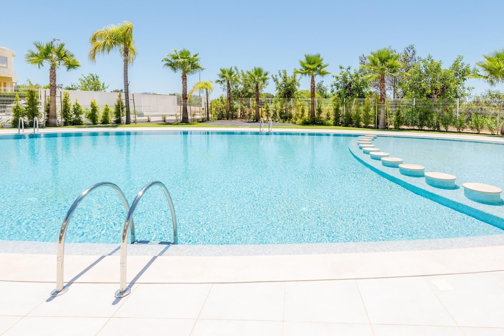 Lakes 24 at Praia da Falesia Vilamoura