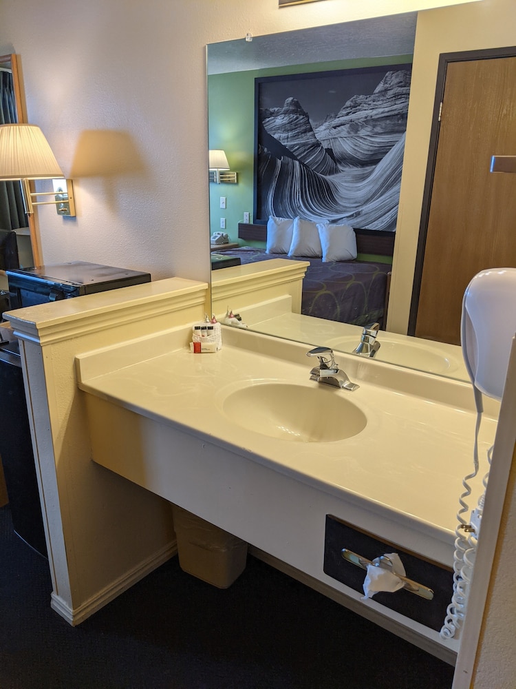 Horizon Hotel, Bilde 34