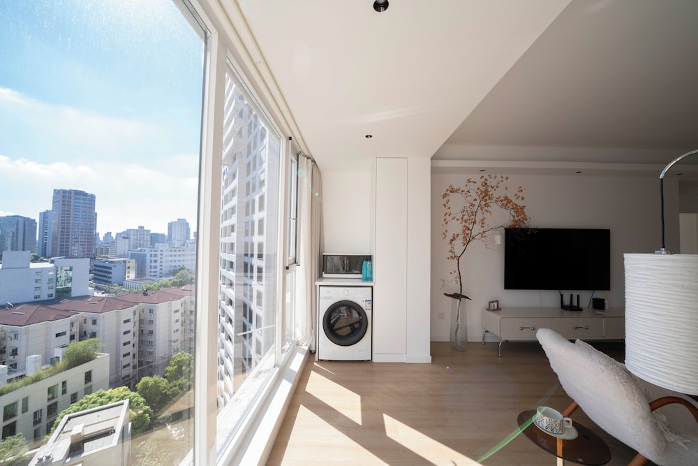 Book and Bed - Xujiahui